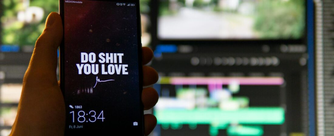 Desbloquea el Poder de Few-Shot Prompting: Mejora tus Resultados en