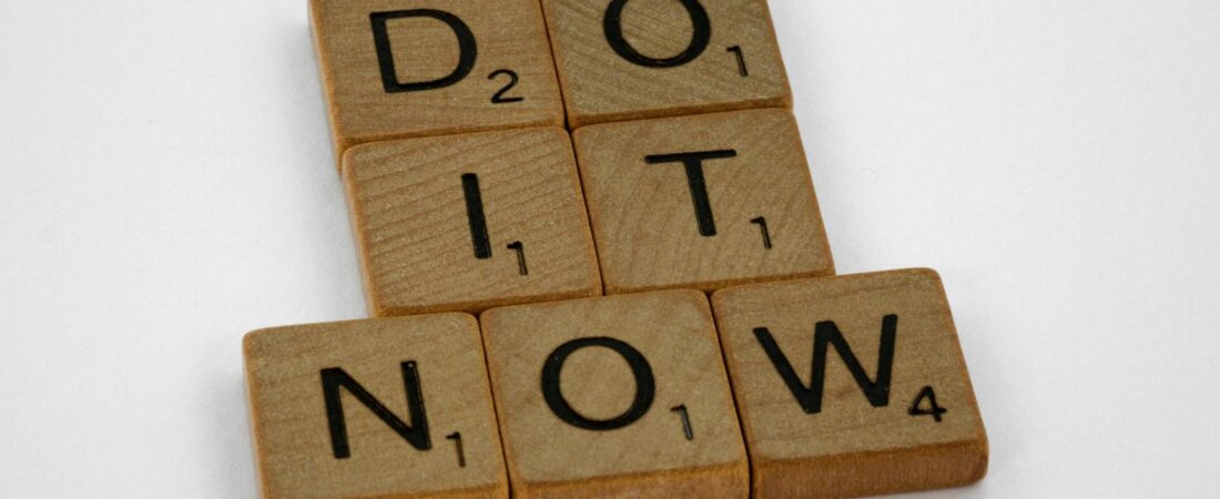 El truco de los expertos para crear prompts que automatizan tareas repetitivas con IA