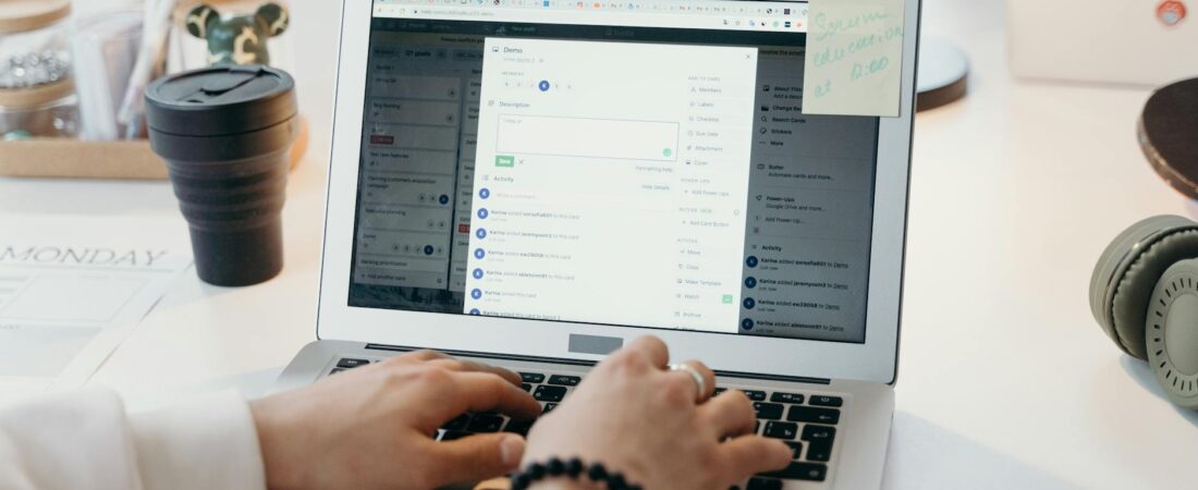 5 Secretos para Escribir Emails Profesionales con Prompts en 2026