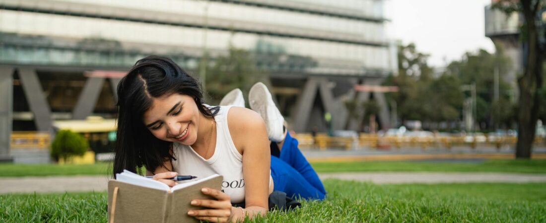 Aprende a adaptar prompts al español