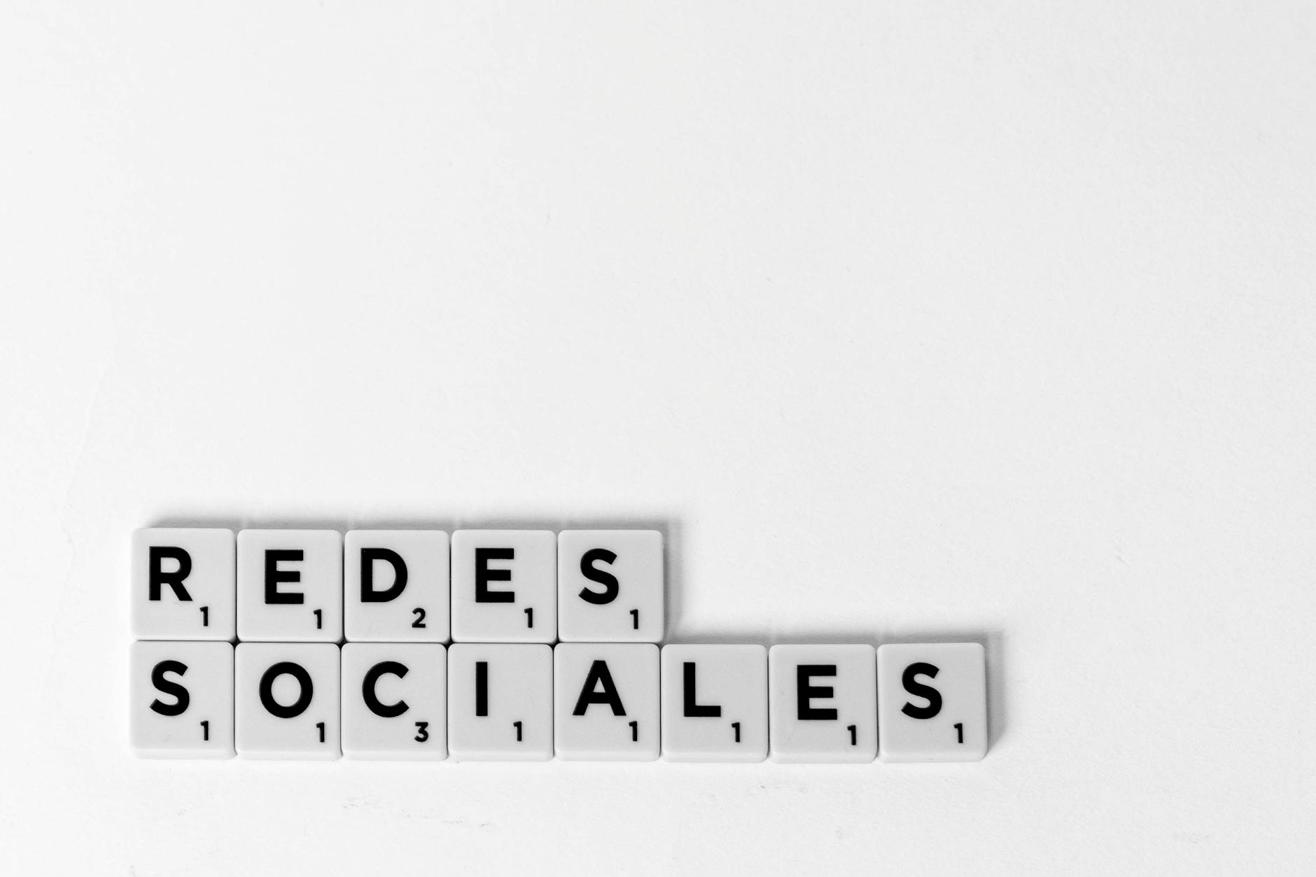 Desbloquea el análisis de redes sociales